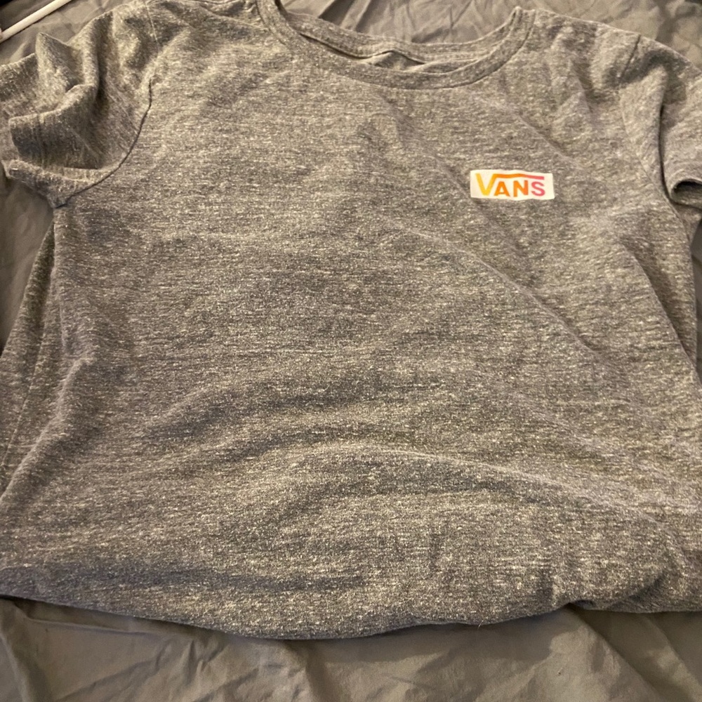 Vans top